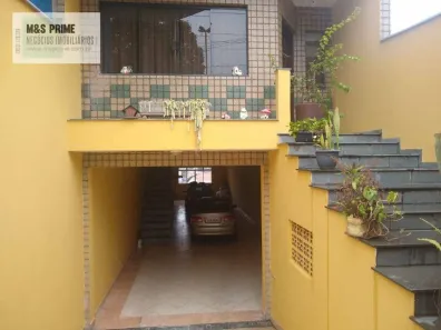 Sobrado com 3 Quartos à venda, 289m² no Jardim do Estádio, Santo André