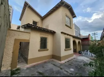 Consultório para alugar, 205m² no Batista Campos, Belém