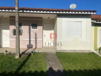 Casa de Condomínio com 2 Quartos à venda, 44m² no Oriço, Gravataí