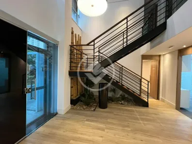 Sala Comercial para alugar, 236m² no Indianópolis, São Paulo