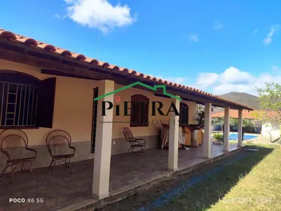 Fazenda/Sítio com 3 Quartos à venda, 250m² no Tangará, Rio Acima