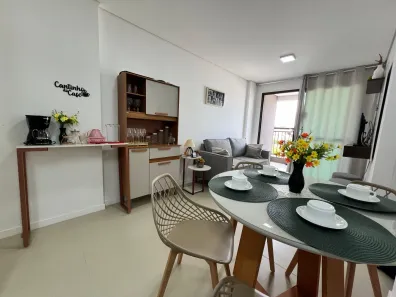 Apartamento com 2 Quartos para alugar, 65m² no Presidente Kennedy, Fortaleza
