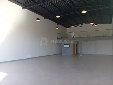 Galpão/Depósito/Armazém para alugar, 300m² no Vila Antártica, Botucatu