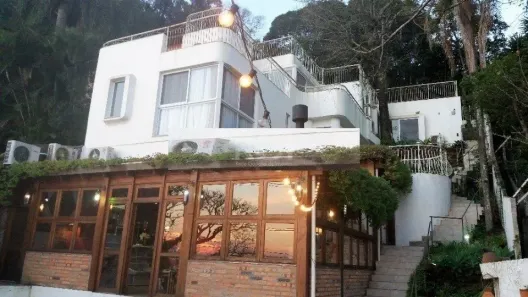 Casa com 3 Quartos à venda, 307m² no Ipanema, Porto Alegre
