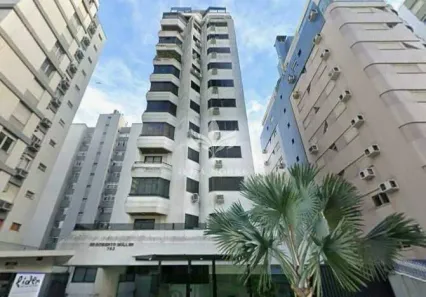 Apartamento com 3 Quartos para alugar, 110m² no Centro, Florianópolis