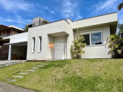 Casa de Condomínio com 2 Quartos à venda, 185m² no Cacupé, Florianópolis