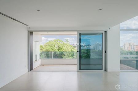 Apartamento com 3 Quartos à venda, 227m² no Jardim Europa, Porto Alegre