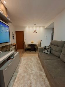 Apartamento com 2 Quartos à venda, 52m² no Zona 06, Maringá