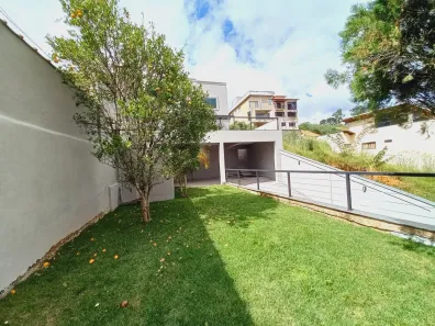 Casa de Condomínio com 3 Quartos à venda, 202m² no São Pedro, Juiz de Fora