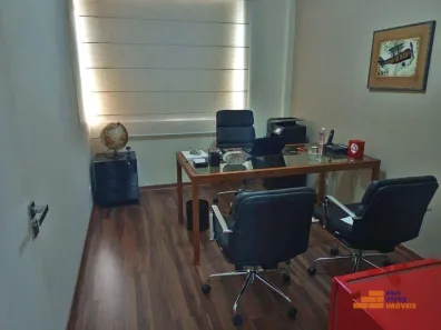 Sala Comercial à venda, 30m² no Centro, Taubaté