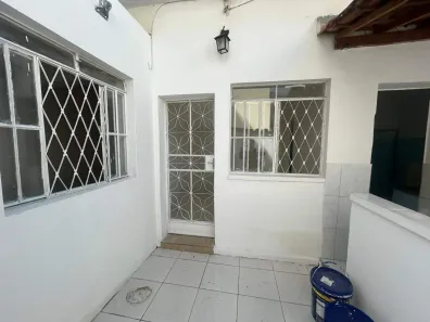 Casa com 1 Quarto para alugar, 50m² no Santa Inês, Belo Horizonte