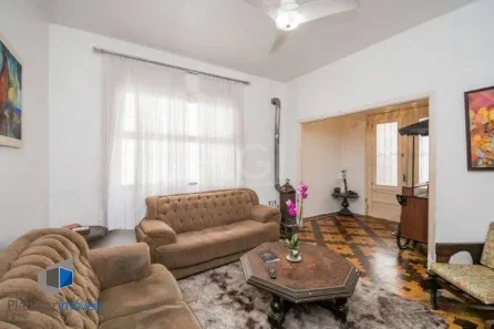 Casa com 3 Quartos à venda, 290m² no Santo Antônio, Porto Alegre