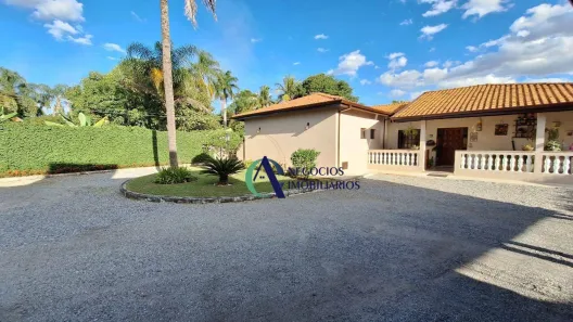 Casa com 3 Quartos à venda, 333m² no Vila Areao, Taubaté
