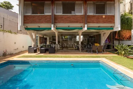 Sobrado com 3 Quartos à venda, 359m² no Sumaré, São Paulo
