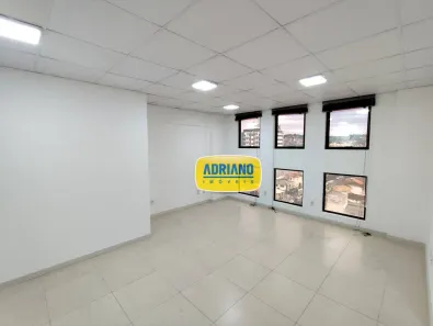 Sala Comercial para alugar, 31m² no Capoeiras, Florianópolis