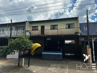 Ponto Comercial com 3 Quartos à venda, 246m² no São Lourenço, Londrina
