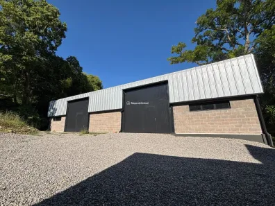 Galpão/Depósito/Armazém à venda, 498m² no Várzea Grande Avenida do Trabalhador, Gramado