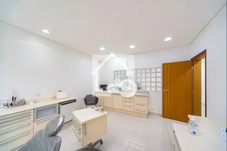 Casa com 4 Quartos à venda, 340m² no Vila Assunção, Santo André