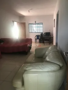 Casa com 3 Quartos à venda, 230m² no Setor Faiçalville, Goiânia