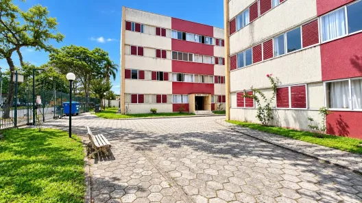 Apartamento com 3 Quartos para alugar, 93m² no Água Verde, Curitiba