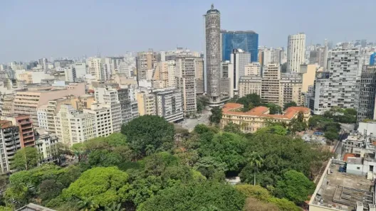 Sala Comercial para alugar, 845m² no República, São Paulo