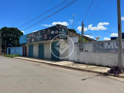 Casa com 3 Quartos à venda, 350m² no Cidade Livre, Aparecida de Goiânia