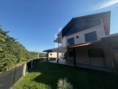 Casa com 3 Quartos à venda, 249m² no Fidélis, Blumenau