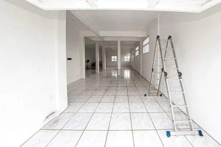 Ponto Comercial para alugar, 100m² no Pinheiro Machado, Santa Maria