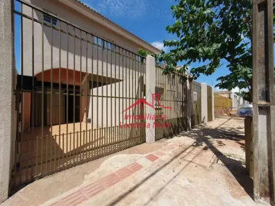Casa com 3 Quartos para alugar, 120m² no Jardim dos Estados, Londrina