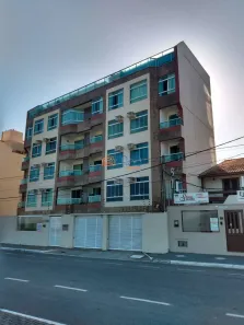 Apartamento com 4 Quartos para alugar, 120m² no Praia Campista, Macaé