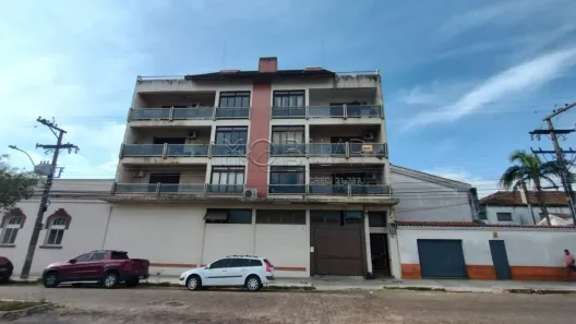 Apartamento com 2 Quartos para alugar, 81m² no Centro, Bagé
