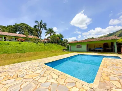 Fazenda/Sítio com 4 Quartos à venda, 4200m² no Centro, Socorro