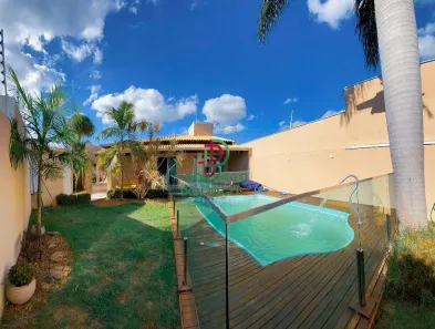 Casa com 4 Quartos à venda, 355m² no Residencial Abussafe, Londrina