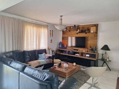 Casa com 4 Quartos à venda, 220m² no Jardim Belizário, Cotia