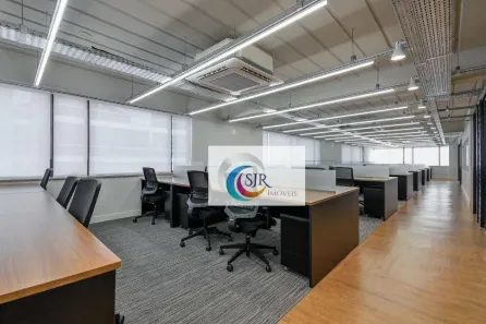 Sala Comercial à venda, 244m² no Cidade Monções, São Paulo