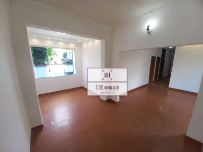 Casa com 3 Quartos à venda, 217m² no Santa Rosa, Belo Horizonte