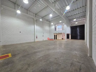 Ponto Comercial para alugar, 326m² no Loteamento Industrial Machadinho, Americana