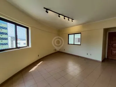 Apartamento com 3 Quartos para venda ou aluguel, 163m² no Centro, Itatiba