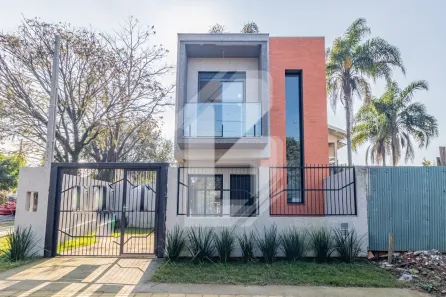 Sobrado com 2 Quartos à venda, 94m² no Salgado Filho, Gravataí