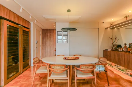 Apartamento com 3 Quartos para alugar, 150m² no Vila Nova Conceição, São Paulo