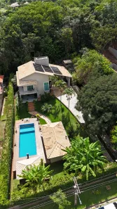 Casa de Condomínio com 4 Quartos à venda, 400m² no , Hidrolândia
