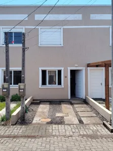 Casa de Condomínio com 2 Quartos à venda, 55m² no Restinga, Porto Alegre