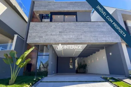 Casa de Condomínio com 3 Quartos à venda, 111m² no Santa Cândida, Curitiba