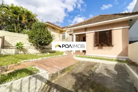 Casa com 3 Quartos para alugar, 130m² no Jardim Botânico, Porto Alegre