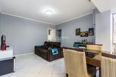 Apartamento com 3 Quartos à venda, 84m² no Passo da Areia, Porto Alegre