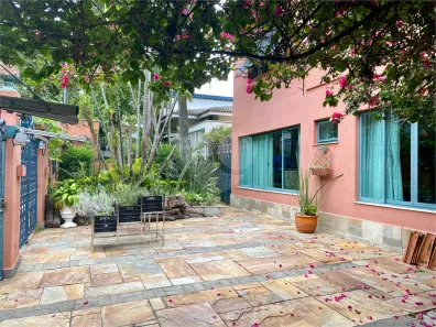 Casa com 4 Quartos à venda, 525m² no Pacaembu, São Paulo