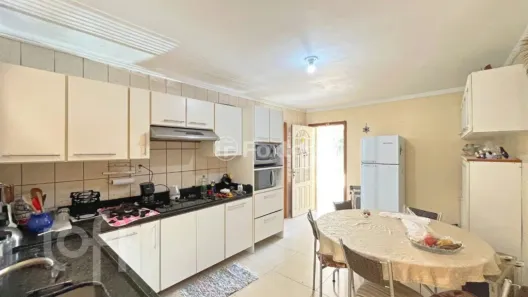 Casa com 4 Quartos à venda, 202m² no Espírito Santo, Porto Alegre