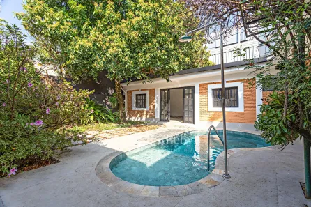 Casa com 3 Quartos para alugar, 215m² no Alto de Pinheiros, São Paulo