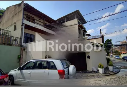 Casa de Condomínio com 6 Quartos à venda, 220m² no Pechincha, Rio de Janeiro