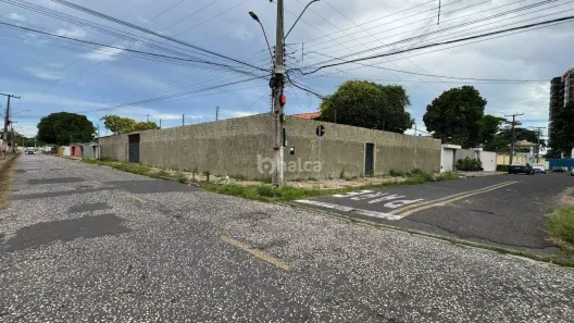 Imóvel Comercial com 4 Quartos para alugar, 350m² no Horto, Teresina
